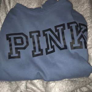 Blue crew neck sweater pink